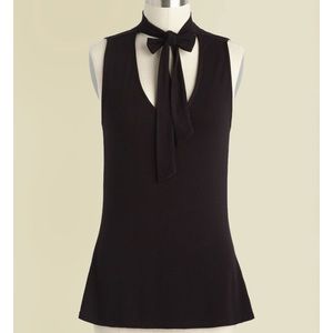 Modcloth tie-neck top
